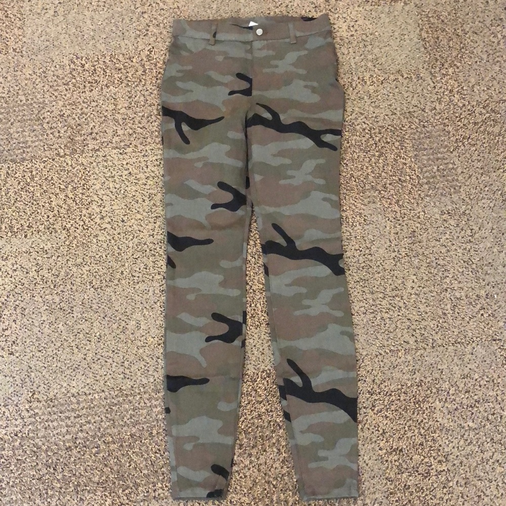 High rise camo jeggings